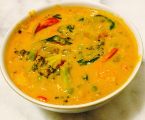 My favourite red thai coconut curry with kabocha squash and prawns