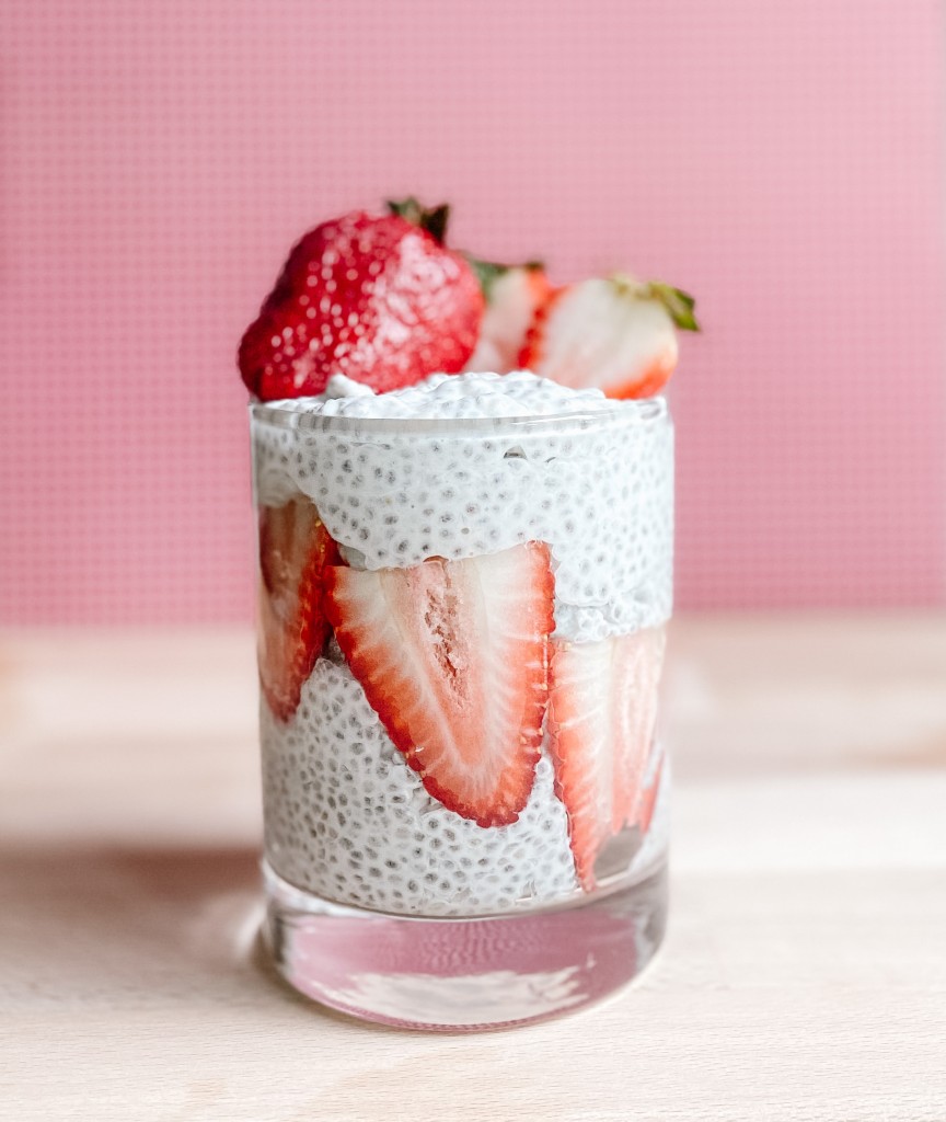 strawberry chia seed pudding